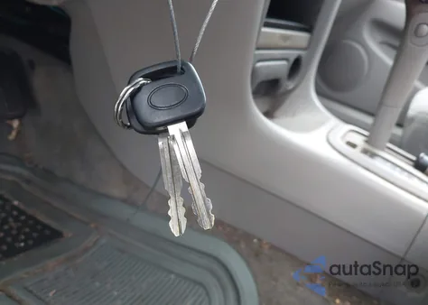 2000 Toyota Corolla Le z USA, uszkodzony, nr VIN 2T1BR12EXYC297082